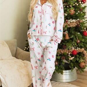 Jessica - Trendy Holiday Pajama Set